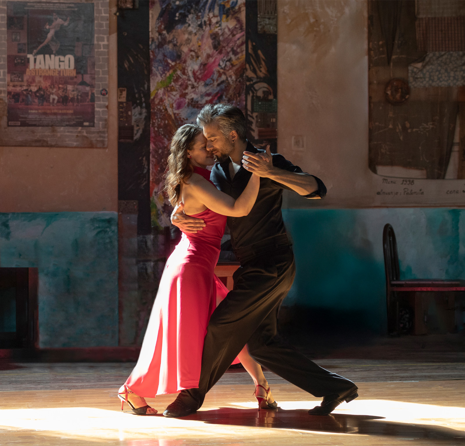 Vida Lisaite et José Lugones
                    Tango argentin à Buenos Aires
                    Crédits photos: @silvanajrobert | @maximoparpagnoli