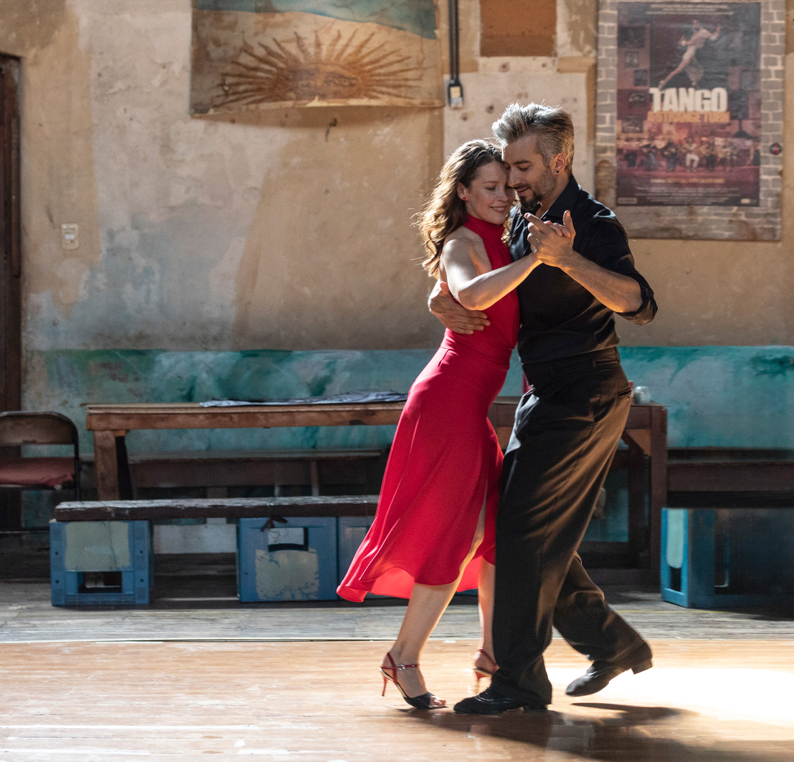 Vida Lisaite et José Lugones
                    Tango argentin à Buenos Aires
                    Crédits photos: @silvanajrobert | @maximoparpagnoli